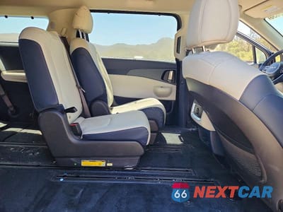 Zdjęcie 11 z 13 samochodu: 2026 KIA CARNIVAL EX VIN:KNDNC5KA7T6098705 - miniatura