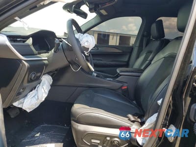 Zdjęcie 7 z 13 samochodu: 2025 JEEP GRAND CHEROKEE LAREDO VIN:1C4RJGAG8S8775644 - miniatura