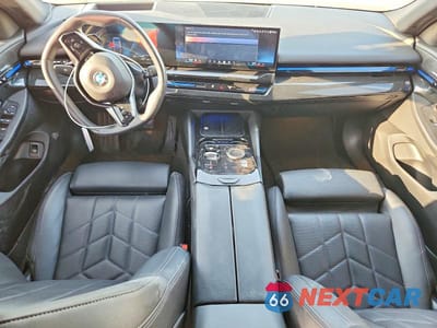 Zdjęcie 8 z 12 samochodu: 2024 BMW 530 XI VIN:WBA53FJ08RCS35186 - miniatura