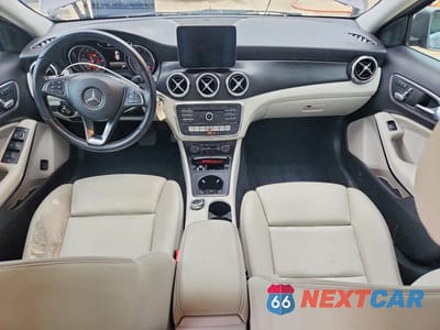 Zdjęcie 8 z 14 samochodu: 2019 MERCEDES-BENZ GLA 250 VIN:WDCTG4EB5KJ554118 - miniatura