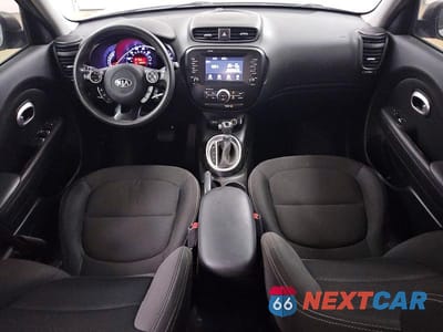 Zdjęcie 8 z 12 samochodu: 2019 KIA SOUL BASE VIN:KNDJN2A20K7651009 - miniatura