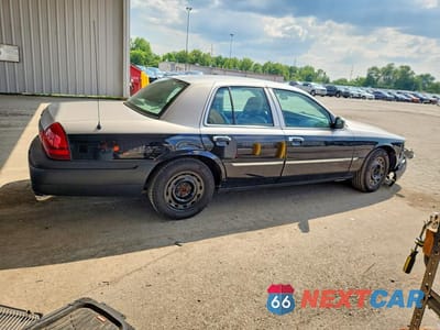 Trzecie zdjęcie samochodu z tyłu: 2005 MERCURY GRAND MARQUIS LS VIN:2MEHM75W45X656142 - miniatura