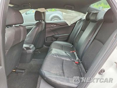 Zdjęcie 10 z 12 samochodu: 2019 HONDA CIVIC SPORT VIN:19XFC2F81KE011545 - miniatura