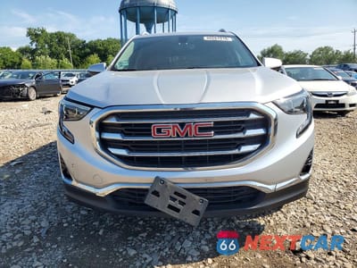 Piąte zdjęcie samochodu w środku: 2019 GMC TERRAIN SLT VIN:3GKALPEV0KL221469 - miniatura