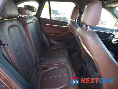 Zdjęcie 11 z 13 samochodu: 2017 BMW X1 XDRIVE28I VIN:WBXHT3Z3XH4A65618 - miniatura