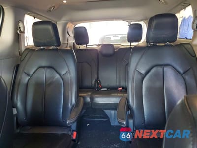 Zdjęcie 10 z 13 samochodu: 2017 CHRYSLER PACIFICA TOURING L VIN:2C4RC1BG5HR795059 - miniatura