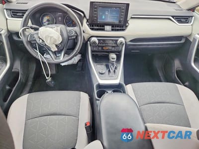 Zdjęcie 8 z 14 samochodu: 2020 TOYOTA RAV4 HYBRID XLE VIN:2T3RWRFV6LW064153 - miniatura