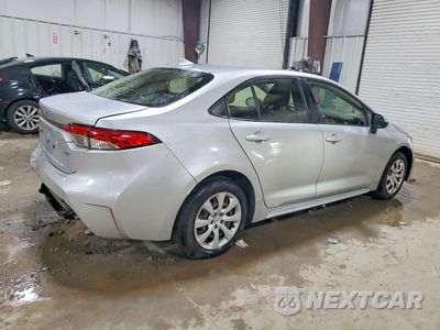 Trzecie zdjęcie samochodu z tyłu: 2020 TOYOTA COROLLA LE VIN:JTDEPRAE4LJ040872 - miniatura