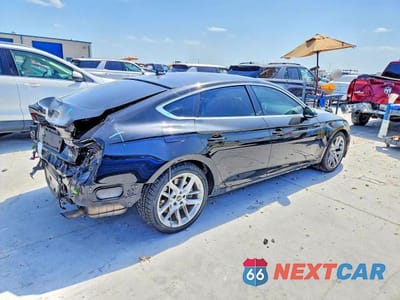 Trzecie zdjęcie samochodu z tyłu: 2024 AUDI A5 PREMIUM PLUS 45 VIN:WAUFACF51RA050003 - miniatura