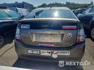 Zdjęcie 6 z 12 samochodu: 2005 TOYOTA PRIUS BASE VIN:JTDKB20U853051477 - miniatura