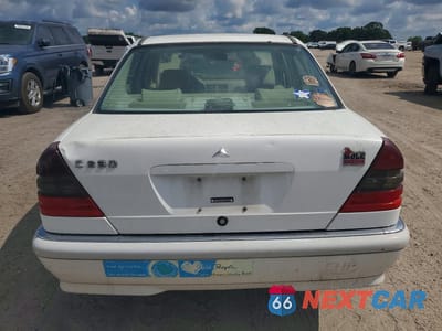 Zdjęcie 6 z 12 samochodu: 1998 MERCEDES-BENZ C 230 VIN:WDBHA23G0WA636200 - miniatura