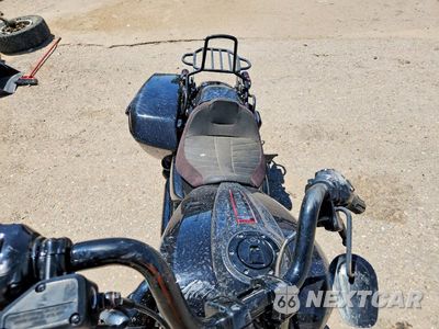 Piąte zdjęcie samochodu w środku: 2024 HARLEY-DAVIDSON FLTRXSTSE VIN:1HD1TL813RB959791 - miniatura