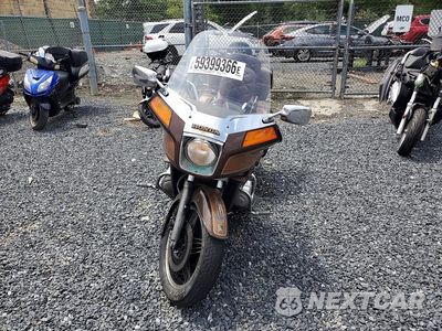 Drugie zdjęcie samochodu z przodu: 1982 HONDA GL1100 A VIN:1HFSC0227CA235658 - miniatura