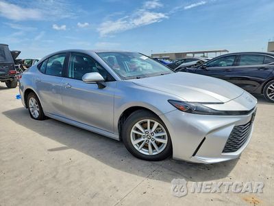 Czwarte zdjęcie samochodu z boku: 2025 TOYOTA CAMRY LE VIN:4T1DAACK9SU523915 - miniatura