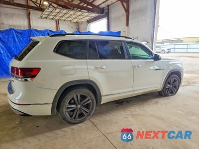 Trzecie zdjęcie samochodu z tyłu: 2021 VOLKSWAGEN ATLAS SE VIN:1V2NR2CA1MC583399 - miniatura