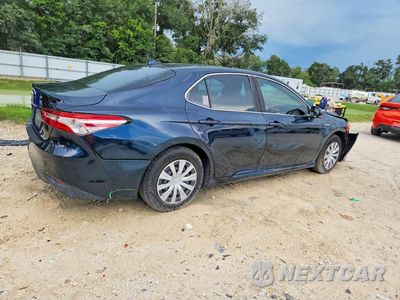 Trzecie zdjęcie samochodu z tyłu: 2019 TOYOTA CAMRY LE VIN:4T1B31HK3KU514816 - miniatura