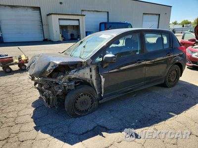 2011 NISSAN VERSA 1.8 S 3N1BC1CPXBL490969 - główne zdjęcie licytacji z USA - miniatura