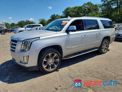 2017 CADILLAC ESCALADE ESV LUXURY 1GYS3HKJ0HR128471 - główne zdjęcie licytacji z USA - miniatura
