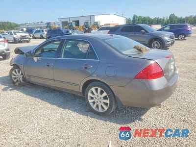 Drugie zdjęcie samochodu z przodu: 2007 HONDA ACCORD EX VIN:1HGCM66587A055602 - miniatura