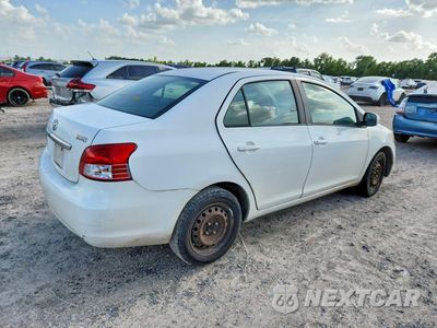 Trzecie zdjęcie samochodu z tyłu: 2009 TOYOTA YARIS BASE VIN:JTDBT903491345182 - miniatura