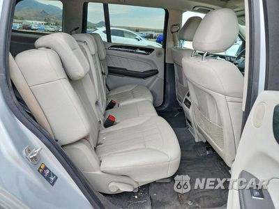 Zdjęcie 10 z 12 samochodu: 2016 MERCEDES-BENZ GL 450 4MATIC VIN:4JGDF6EE9GA623642 - miniatura