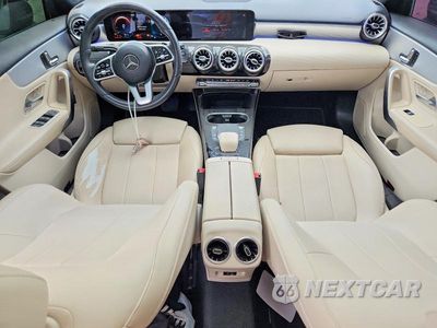 Zdjęcie 8 z 12 samochodu: 2021 MERCEDES-BENZ A 220 VIN:W1K3G4EB1MJ266482 - miniatura