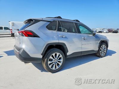 Trzecie zdjęcie samochodu z tyłu: 2024 TOYOTA RAV4 XLE PREMIUM VIN:2T3C1RFV3RW360647 - miniatura
