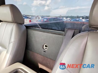 Zdjęcie 10 z 12 samochodu: 2008 GMC SIERRA C15 VIN:1GTEC14C08Z255181 - miniatura