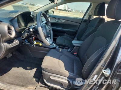 Zdjęcie 7 z 13 samochodu: 2019 KIA FORTE LXS VIN:3KPF24AD7KE095485 - miniatura