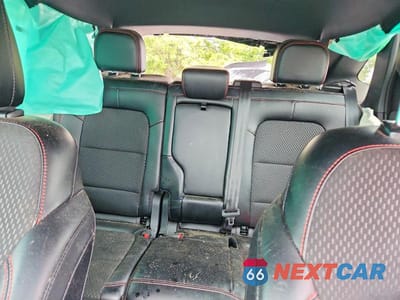 Zdjęcie 10 z 13 samochodu: 2025 FORD ESCAPE ST LINE VIN:1FMCU9MN9SUA99288 - miniatura