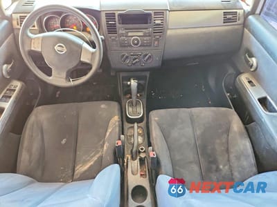 Zdjęcie 8 z 13 samochodu: 2007 NISSAN VERSA S/SL VIN:3N1BC13E37L420963 - miniatura