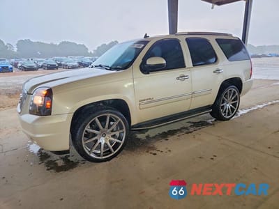 2011 GMC YUKON DENALI 1GKS1EEF0BR205417 - główne zdjęcie licytacji z USA - miniatura