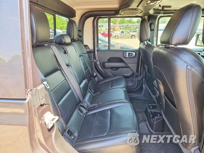 Zdjęcie 11 z 13 samochodu: 2021 JEEP GLADIATOR OVERLAND VIN:1C6HJTFGXML551859 - miniatura