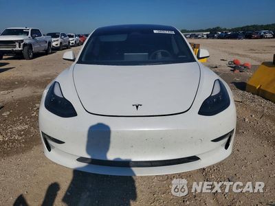 Piąte zdjęcie samochodu w środku: 2022 TESLA MODEL 3 VIN:5YJ3E1EAXNF354302 - miniatura