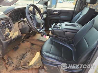 Zdjęcie 7 z 12 samochodu: 2020 CHEVROLET SILVERADO K3500 VIN:1GB4YSEY4LF276322 - miniatura