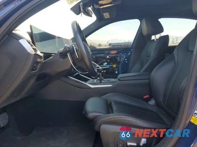 Zdjęcie 7 z 12 samochodu: 2023 BMW 330I VIN:3MW69FF00P8D57993 - miniatura