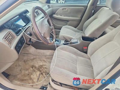 Zdjęcie 7 z 12 samochodu: 1999 TOYOTA CAMRY LE VIN:JT2BG28K0X0340421 - miniatura