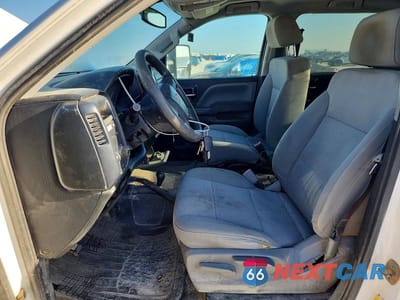 Zdjęcie 7 z 12 samochodu: 2018 CHEVROLET SILVERADO K1500 VIN:3GCUKNEC5JG155054 - miniatura