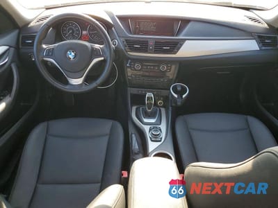 Zdjęcie 8 z 13 samochodu: 2014 BMW X1 SDRIVE28I VIN:WBAVM1C56EVW50790 - miniatura
