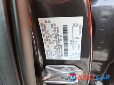 Zdjęcie 13 z 13 samochodu: 2018 FORD ESCAPE TITANIUM VIN:1FMCU0J97JUB66889 - miniatura
