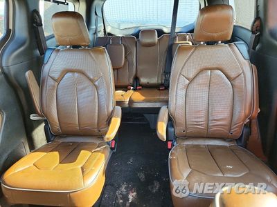 Zdjęcie 10 z 14 samochodu: 2020 CHRYSLER PACIFICA LIMITED VIN:2C4RC1GG9LR217337 - miniatura