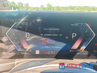 Zdjęcie 9 z 12 samochodu: 2024 BMW 330XI VIN:3MW89FF01R8E24502 - miniatura