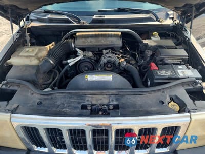 Zdjęcie 12 z 13 samochodu: 2008 JEEP COMMANDER SPORT VIN:1J8HG48K18C212811 - miniatura