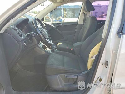 Zdjęcie 7 z 14 samochodu: 2013 VOLKSWAGEN TIGUAN S/SE/SEL VIN:WVGAV3AX8DW571897 - miniatura