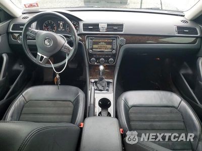 Zdjęcie 8 z 12 samochodu: 2015 VOLKSWAGEN PASSAT SEL VIN:1VWCT7A39FC062877 - miniatura