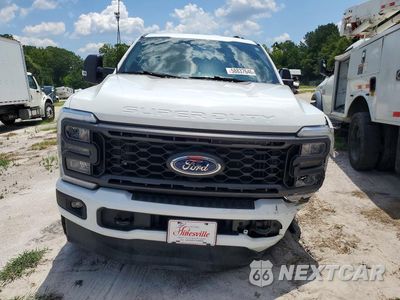Piąte zdjęcie samochodu w środku: 2025 FORD F350 SUPER DUTY VIN:1FT8X3BT8SEE09909 - miniatura