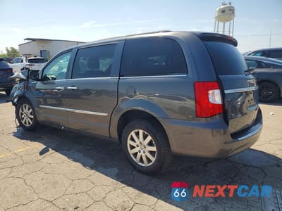 Drugie zdjęcie samochodu z przodu: 2016 CHRYSLER TOWN & COUNTRY TOURING VIN:2C4RC1BGXGR255592 - miniatura