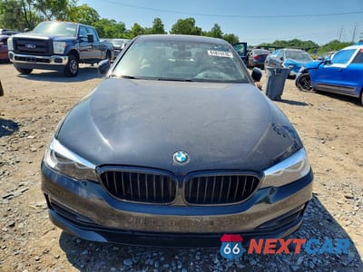 Piąte zdjęcie samochodu w środku: 2018 BMW 540 I VIN:WBAJE5C58JG918045 - miniatura