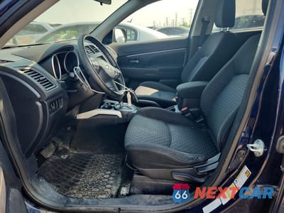 Zdjęcie 7 z 12 samochodu: 2011 MITSUBISHI OUTLANDER SPORT SE VIN:JA4AR4AU4BZ008873 - miniatura