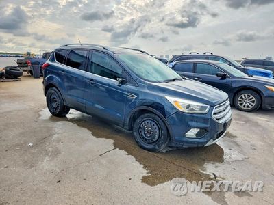 Czwarte zdjęcie samochodu z boku: 2019 FORD ESCAPE TITANIUM VIN:1FMCU0J94KUA62927 - miniatura